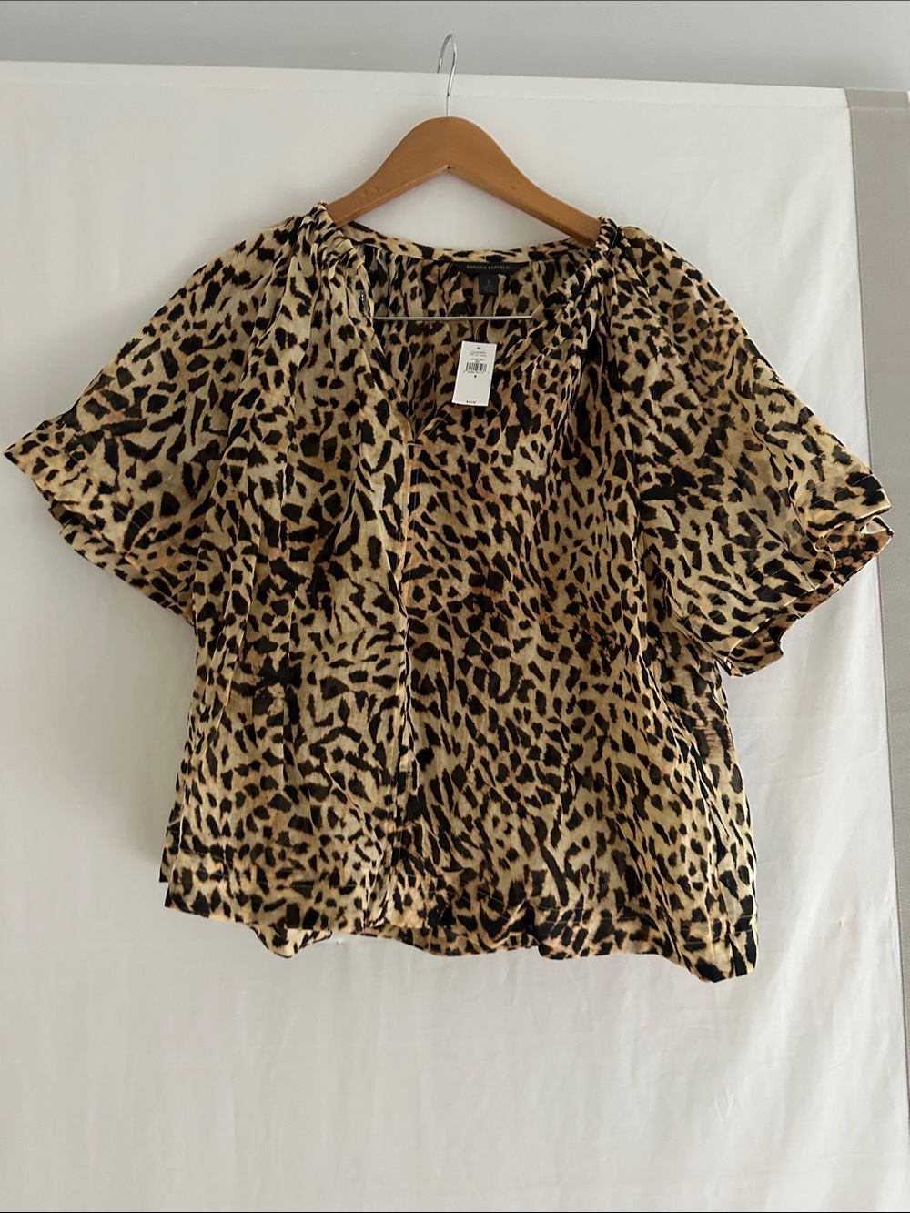 Banana Republic Leopard Print Short Sleeve Blouse - Beige & Brown